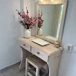 Sungate Villas